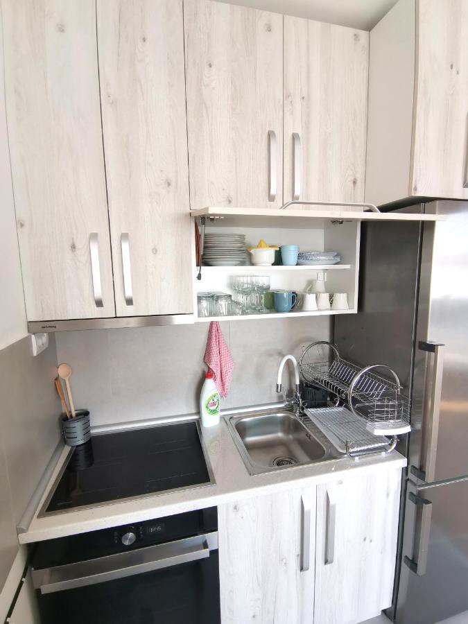Appartement Stan Na Dan M à Novi Sad Extérieur photo
