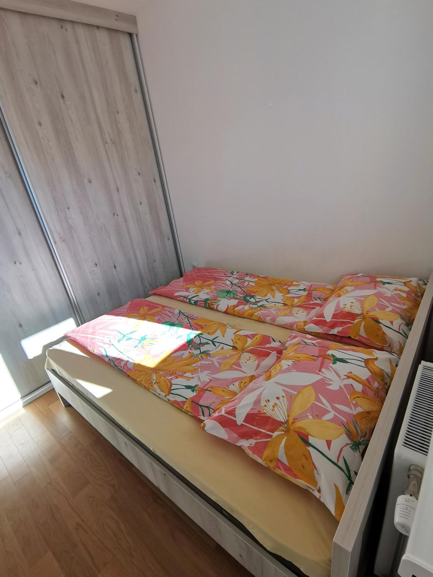 Appartement Stan Na Dan M à Novi Sad Extérieur photo