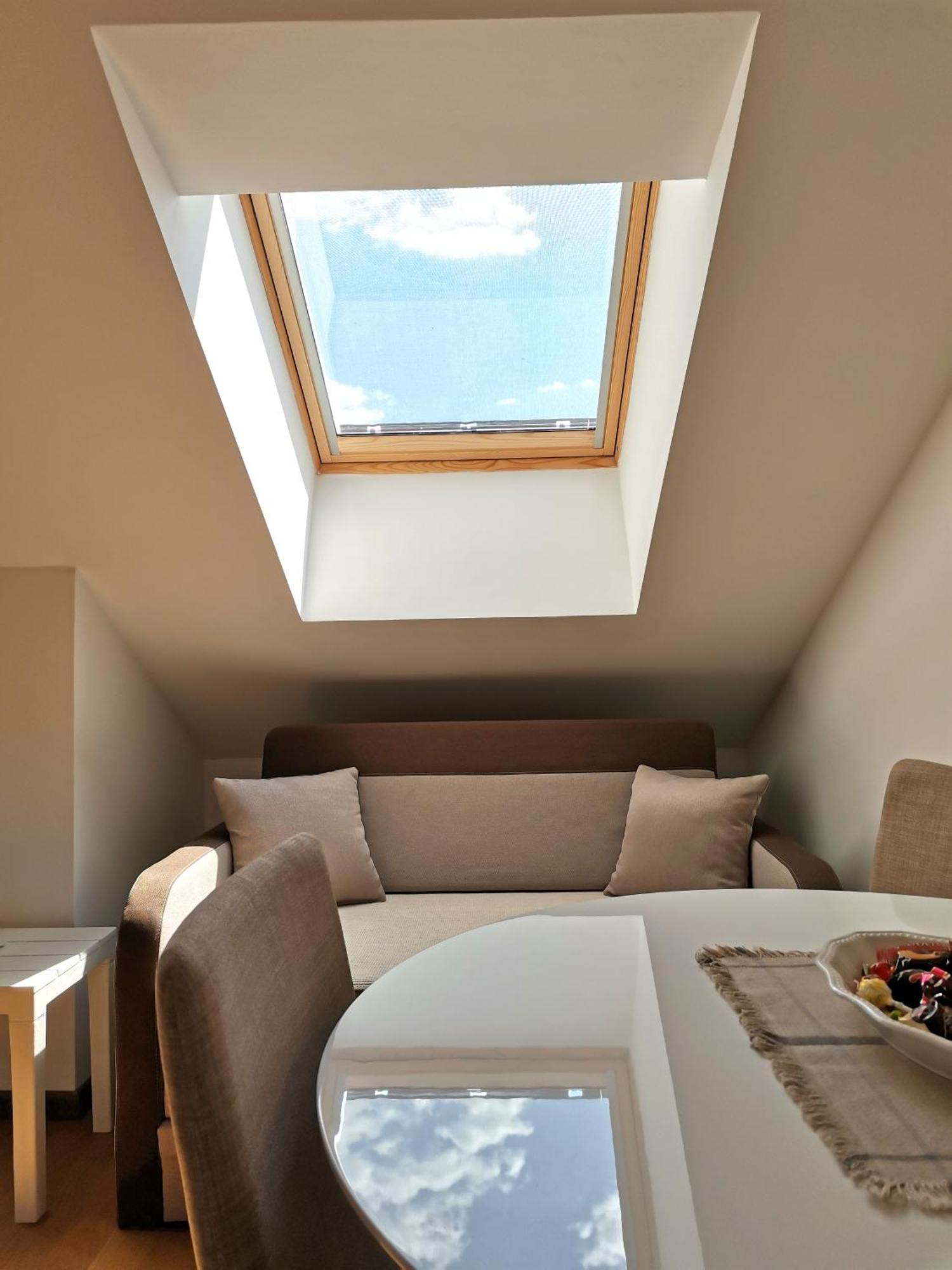 Appartement Stan Na Dan M à Novi Sad Extérieur photo